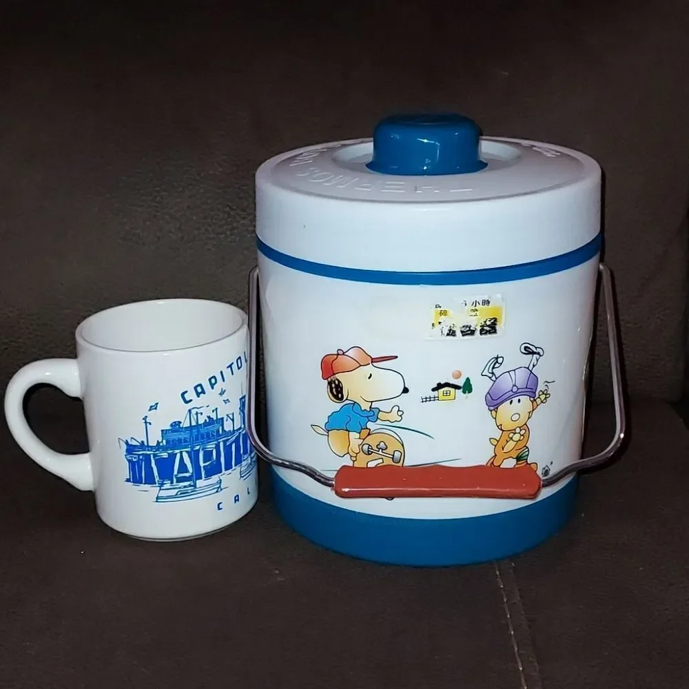 Vintage Snoopy Peanuts Asian Ice Bucket